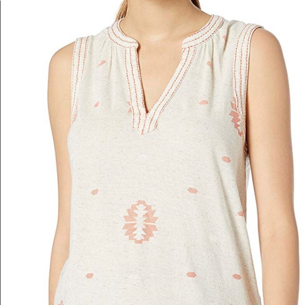 NWT Lucky Brand Notch Neck Sleeveless tank top S
